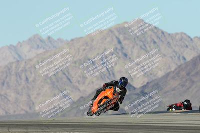 media/Dec-04-2025-Racers Edge (Thu) [[5ebc9f124d]]/3-B Group/6-Session 4 (Turn 9)/